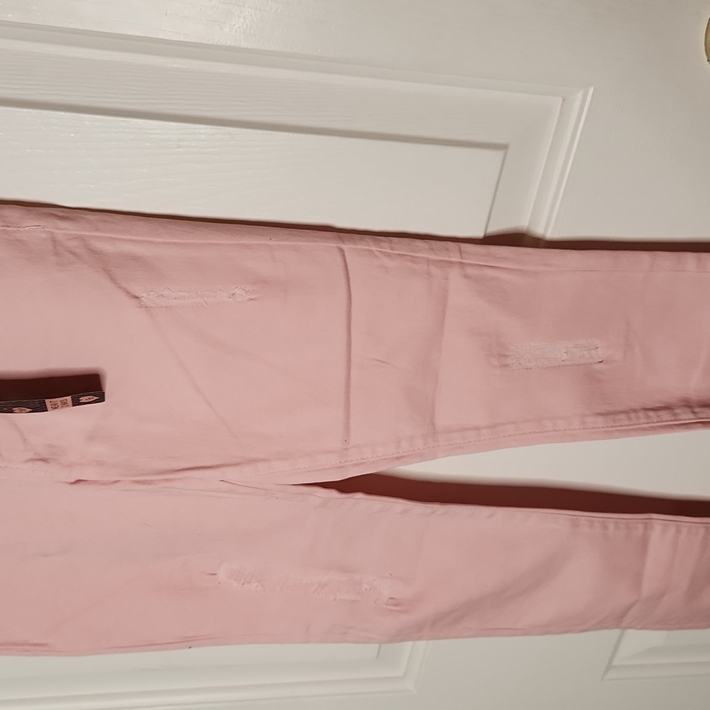 Celebrity Pink Ankle Skinny Pink Jeans Distressed Size 10 NWT - Picture 2 of 14
